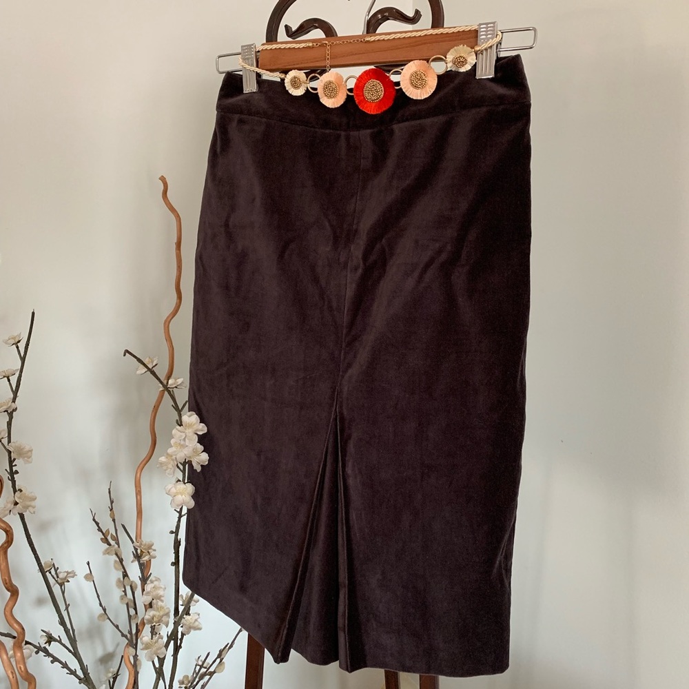 Boden Dark Gray Velvet Inverted Front Pleat Skirt